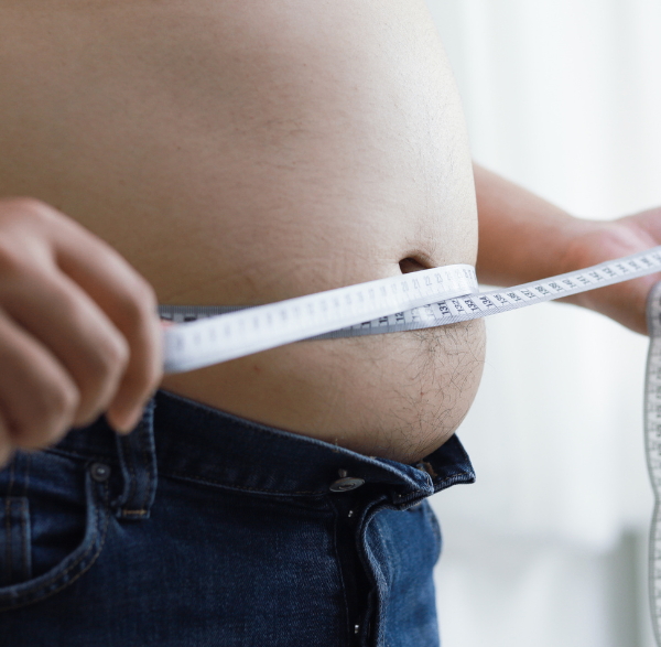 Sobrepeso y emociones: cómo la biodescodificación, el bienestar emocional y el desarrollo personal pueden ayudarte a sanar la relación con tu cuerpo